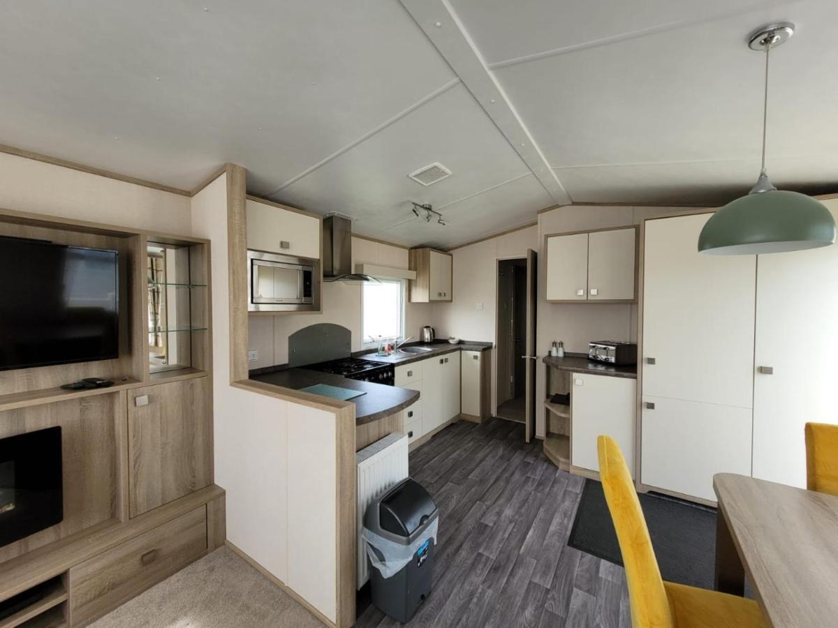 Vila Caravan In The Cotswolds Cirencester Exteriér fotografie