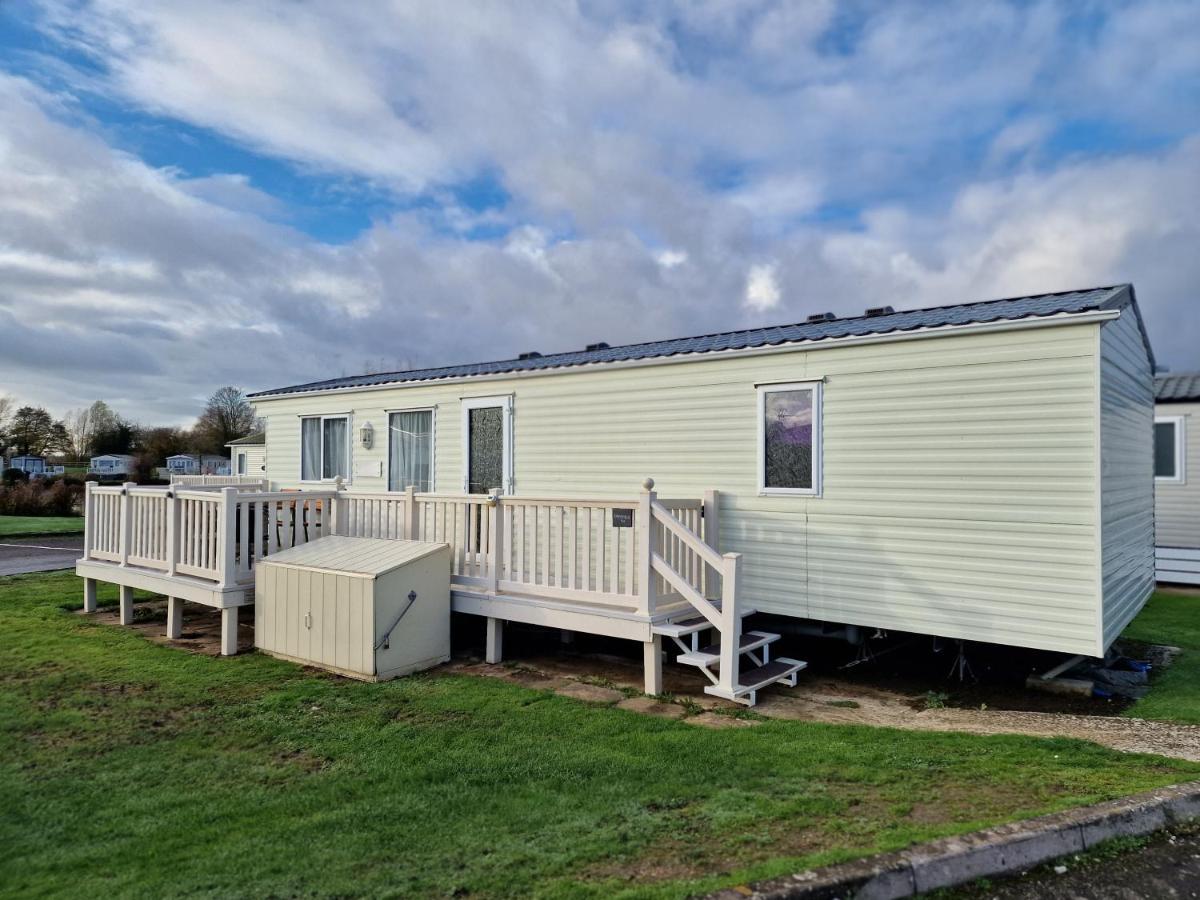 Vila Caravan In The Cotswolds Cirencester Exteriér fotografie