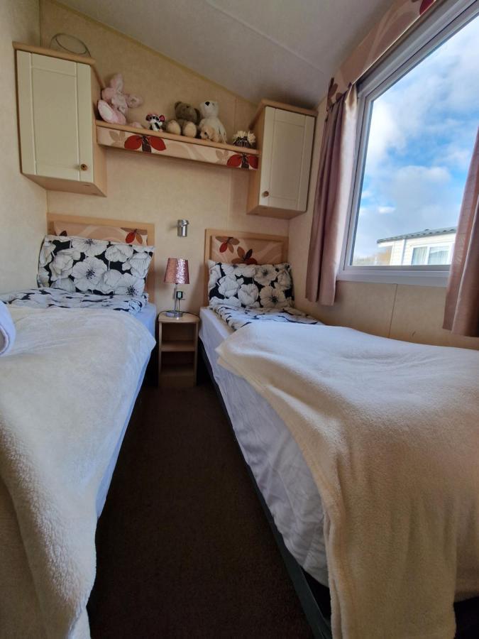 Vila Caravan In The Cotswolds Cirencester Exteriér fotografie