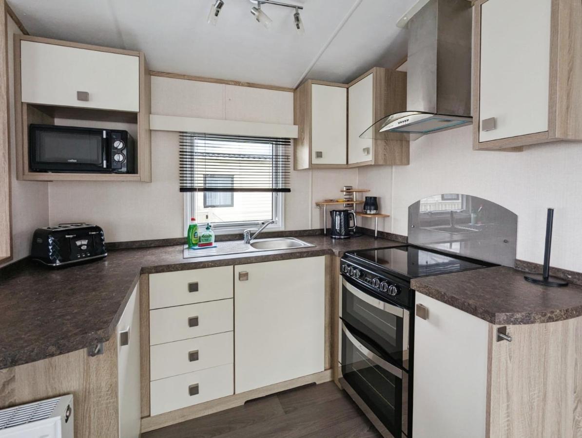 Vila Caravan In The Cotswolds Cirencester Exteriér fotografie